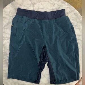 Lululemon Men Small Shorts The Linerless Shorts 11’ inseam blue- mint condition